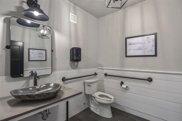 125 Commerce Way, Marshfield, MA 02050